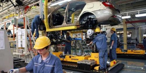 Industria: crescita record ordini aprile, top da 2010