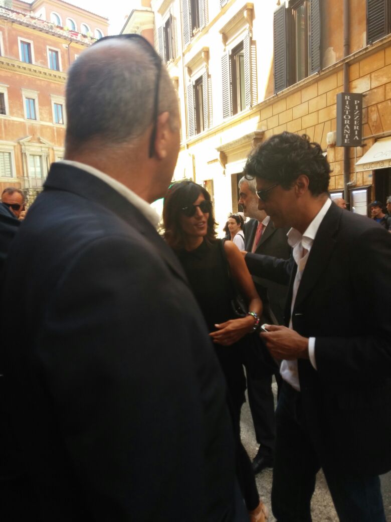 Guerini e Serracchiani ai litiganti del Pd ligure: 