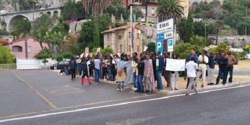 Immigrazione, in arrivo a Genova altri 50 migranti