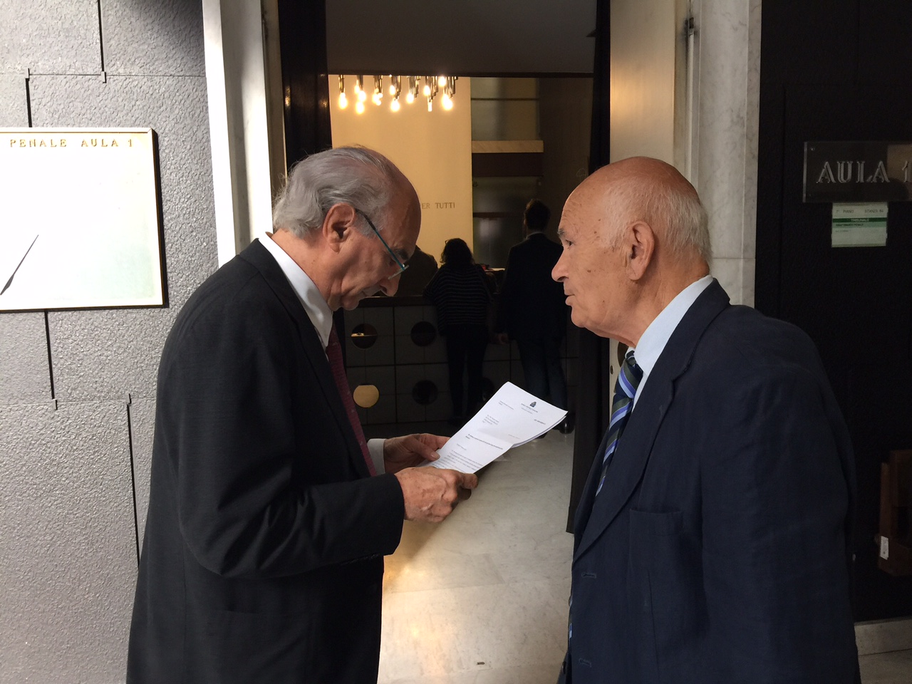 Truffa a Carige, Berneschi agitato alla prima udienza: 