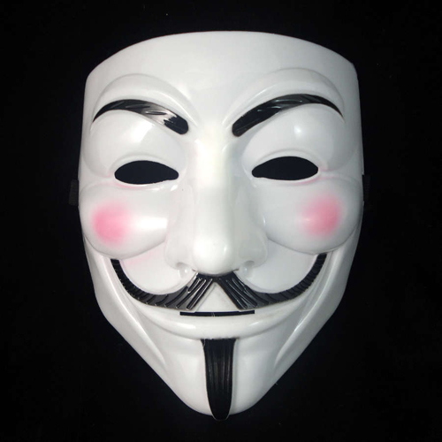 Rapinano commerciante con maschere di Anonymous: 3 arresti