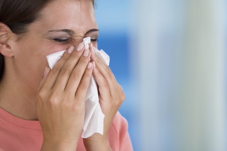 Influenza: 100mila italiani a letto, si apre stagione vaccini