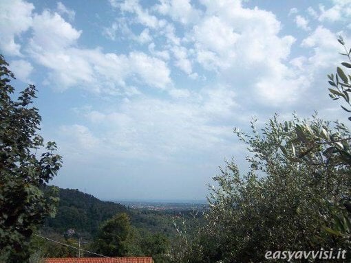 Vezzano Ligure: scomparso da casa, trovato morto nei boschi