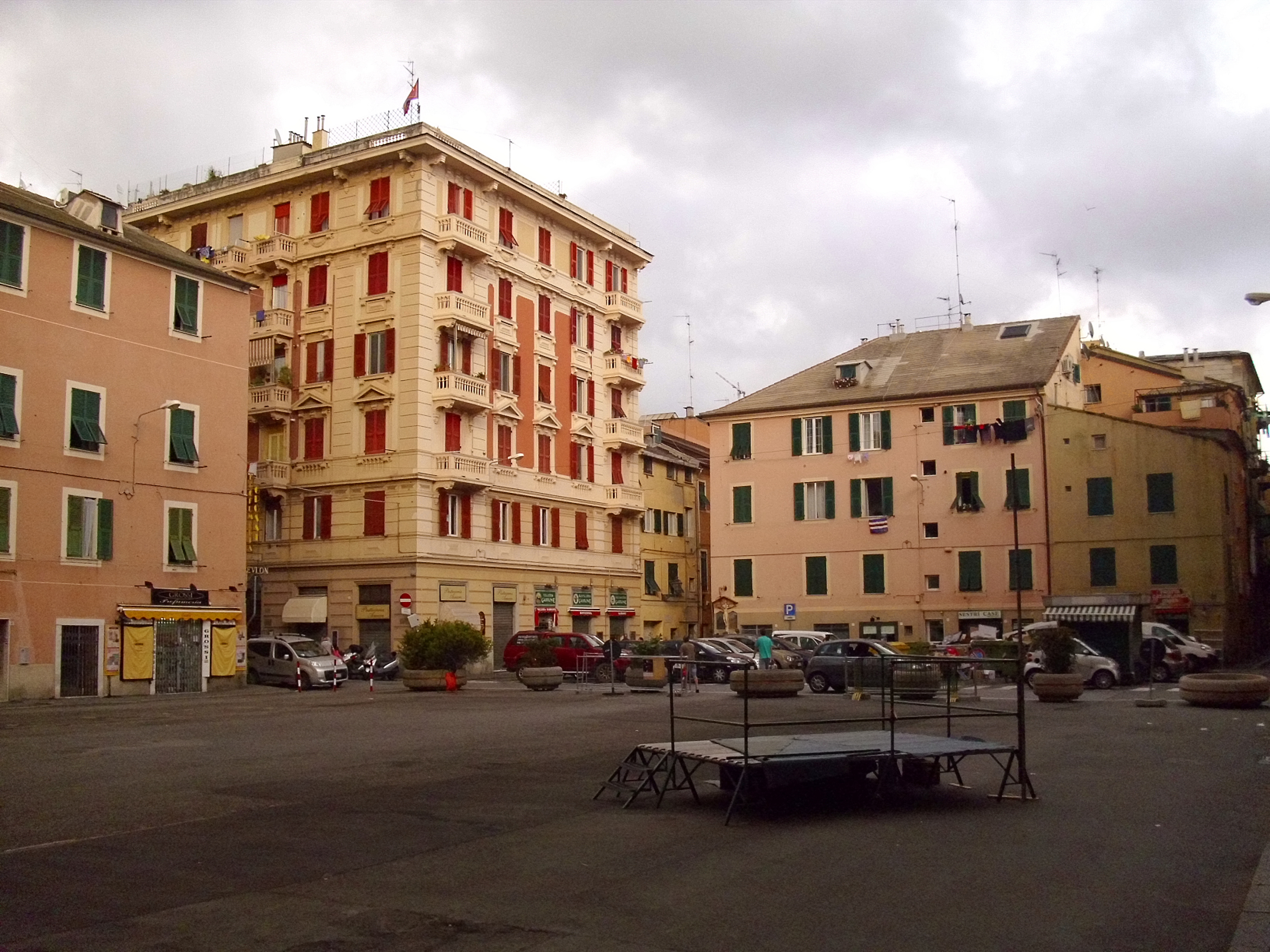 Nascondeva in macchina 15 grammi di cocaina, arrestato 36enne