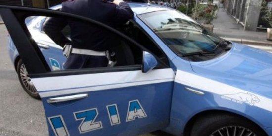 Dopo l'incidente fornisce false generalità, trovato senza patente