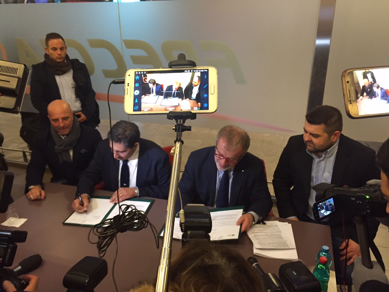 Perché per ora mi accontento del treno di Toti
