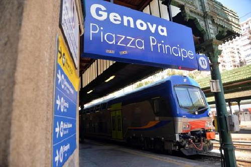Treni, lettera aperta del M5s a Berrino e Trenitalia sui disagi dei pendolari liguri