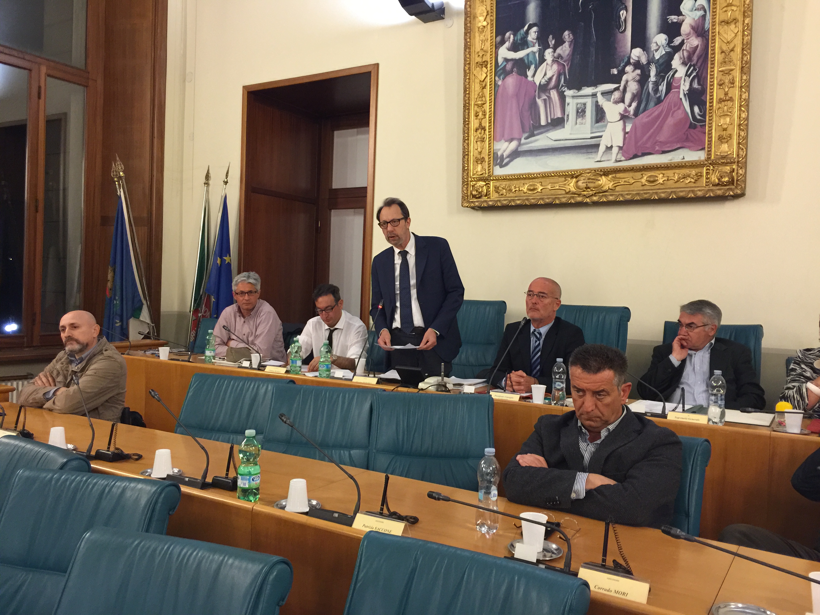 Il Pd vota compatto e Federici si salva: orlandiani ridimensionati
