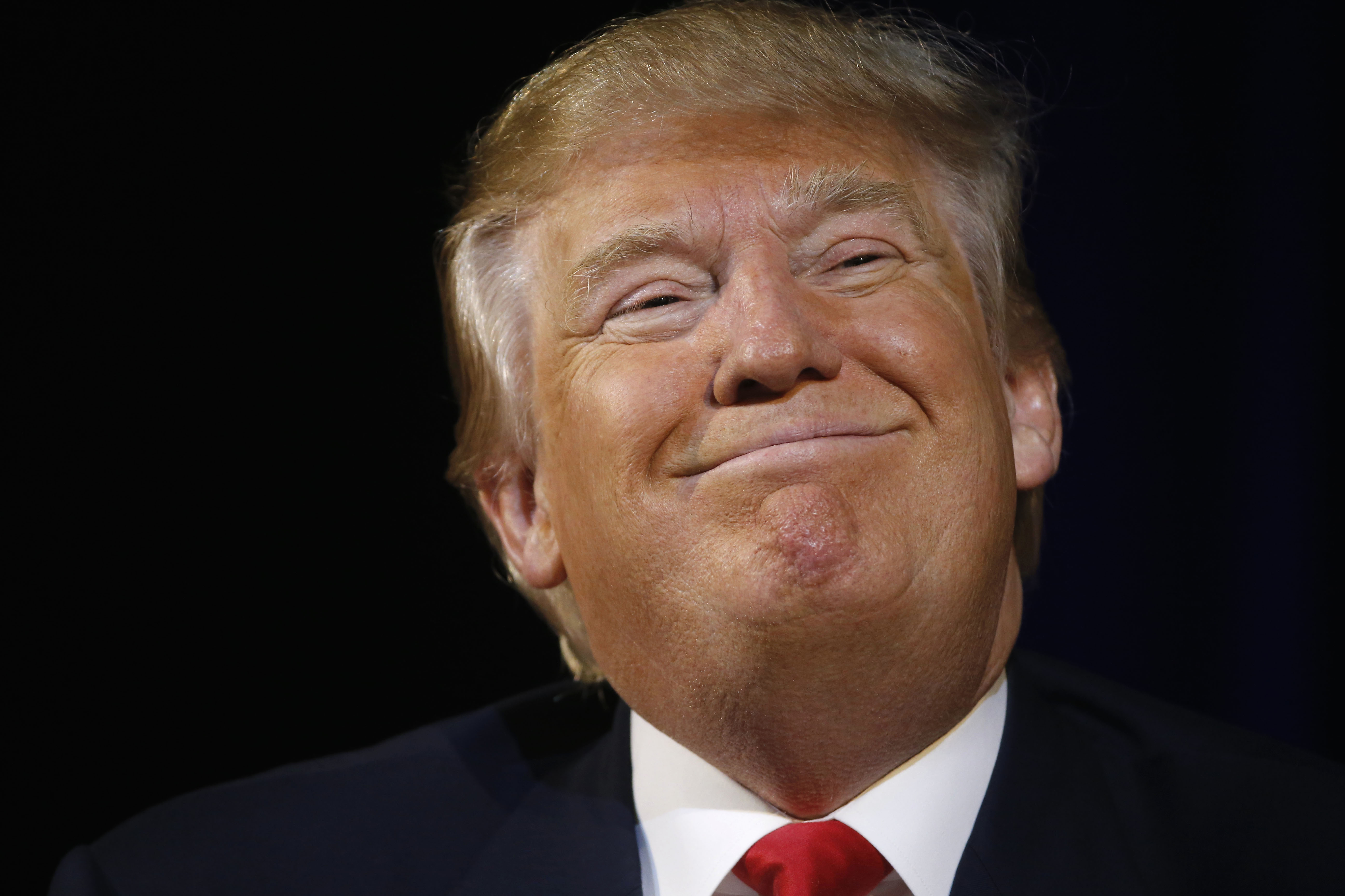 Elezioni negli Stati Uniti, da avances fino a molestie: decine di donne all'attacco di Trump 