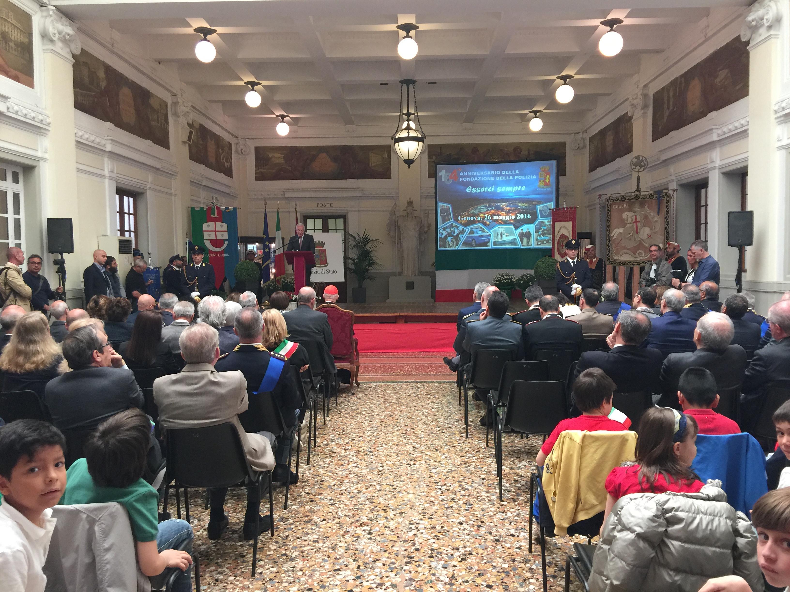 Sicurezza: a Genova è boom di estorsioni, truffe agli anziani e online