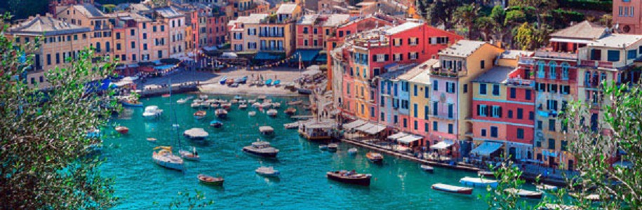Una boa illuminerà la Piazzetta di Portofino 