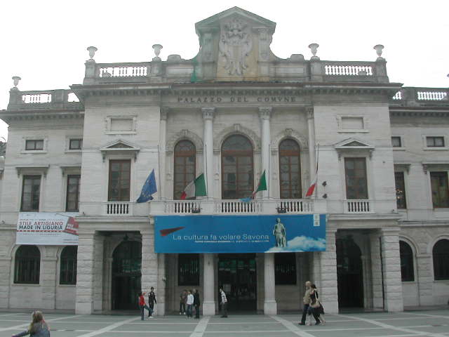 Comunali a Savona, i quattro outsider tra pazze idee e strategie condivise
