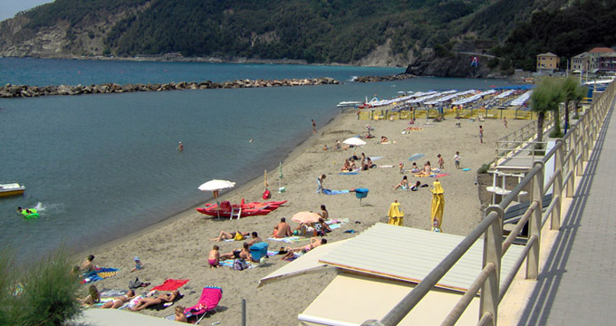 Turista tedesco muore nel mare di Moneglia