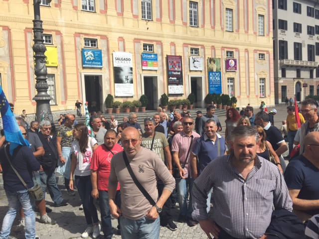 Rifiuti, sciopero anche a Genova per il rinnovo del contratto