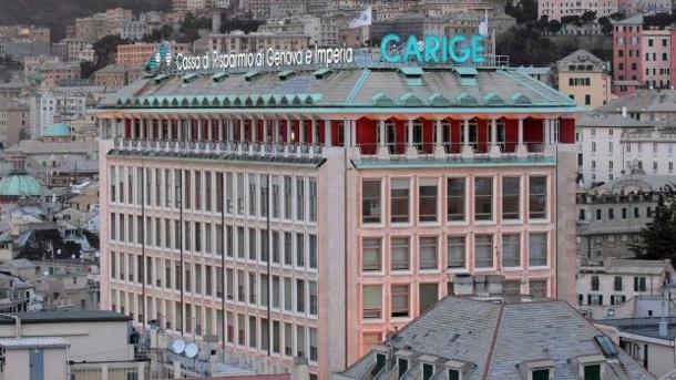 Carige vola in Borsa (+18%), ma sul titolo le grandi manovre non sembrano finite