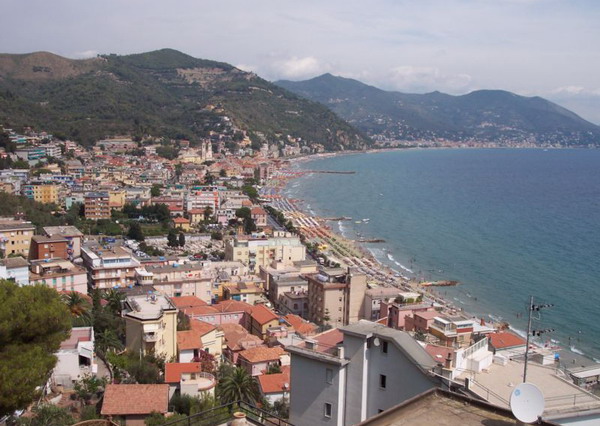 Laigueglia, settantenne muore annegato per un malore
