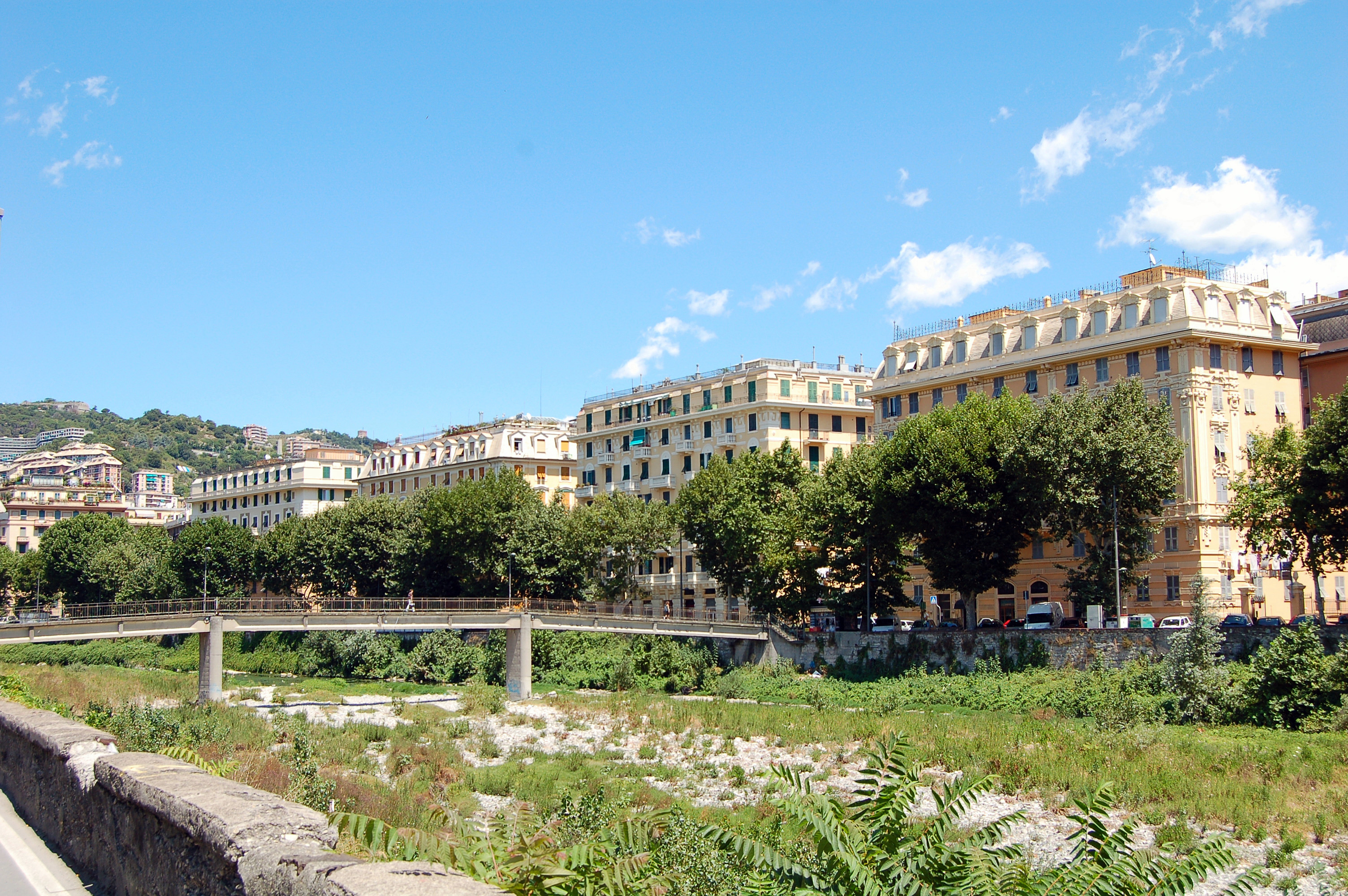 Interruzione del traffico in corso Galliera, garantiti i percorsi alternativi