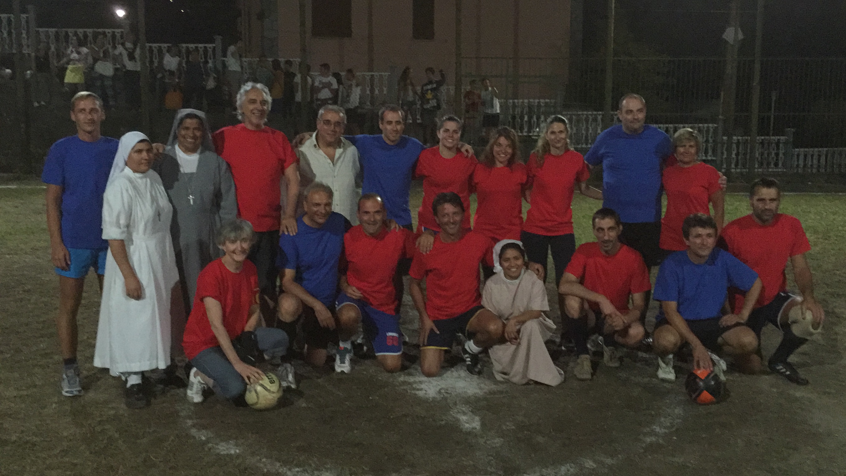 Stato contro Chiesa, un'altra vittoria 'divina': preti e suore battono i politici 3-2