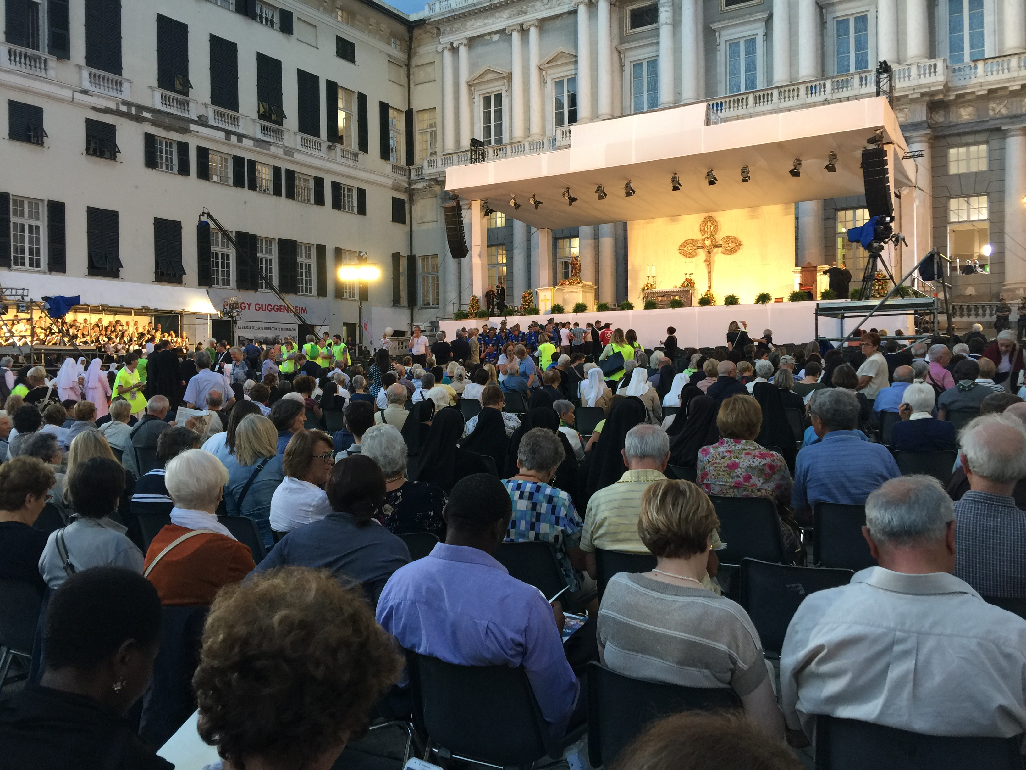 Congresso eucaristico, il cardinale Bagnasco: 