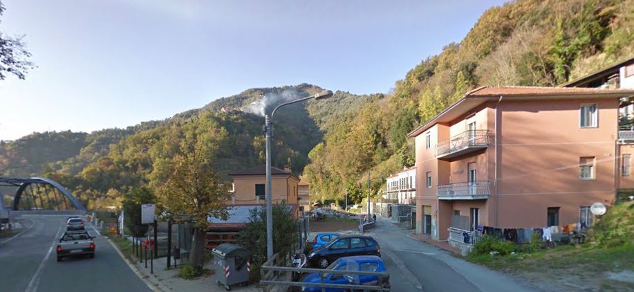 Incidente sul lavoro in val Graveglia: uomo scivola dal tetto e muore 