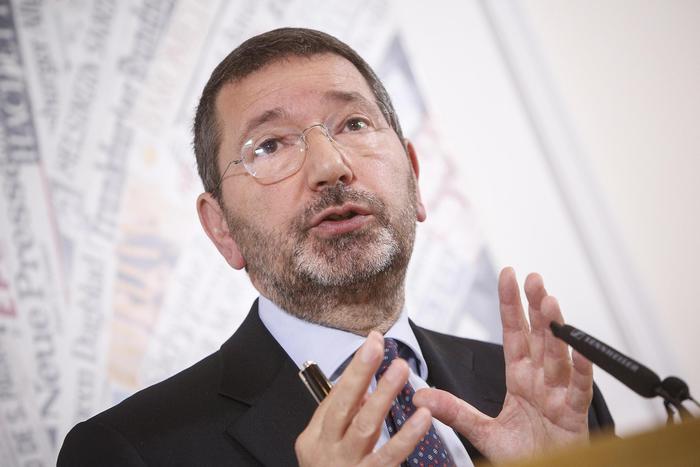 Marino candidato sindaco a Genova? Gianelli rivela: 