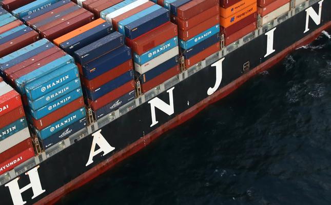 Hanjin, un sospiro di sollievo: i container sbarcano a Genova
