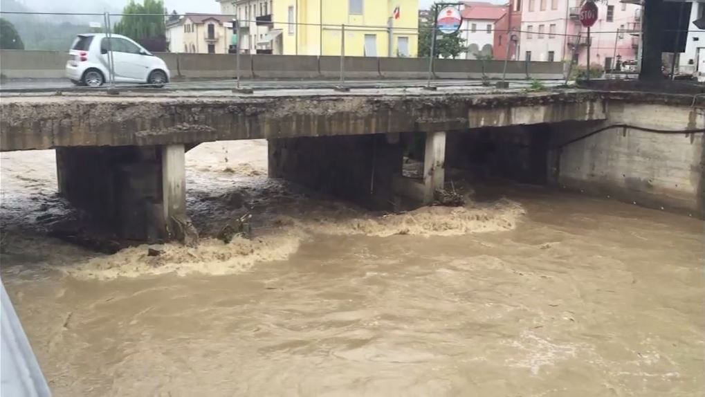Maltempo in Liguria, prorogata l'allerta: domenica 