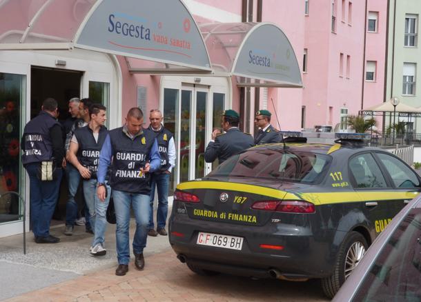 Concussione a Savona, due finanzieri agli arresti