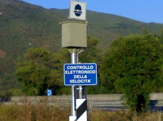Multe autovelox, proteste e busta con proiettili contro la Provincia