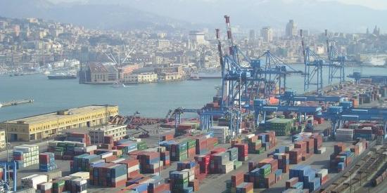Porto di Genova, ultimo bilancio pre fusione: 23,6 milioni per manutenzioni e nuove opere