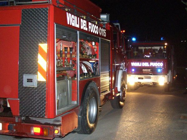 E' morto l'uomo ustionato nel rogo a Borgoratti: aveva ferite e ustioni su 80% del corpo