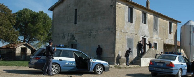 Corruzione, arrestati poliziotti e impiegati del comune di Quartu Sant'Elena