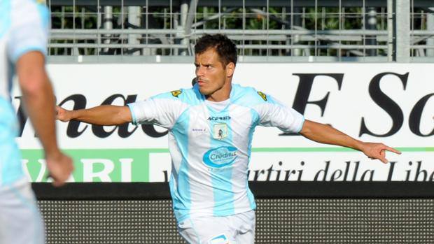 Entella, lesione alla gamba destra per Costa Ferreira: stop di un mese 