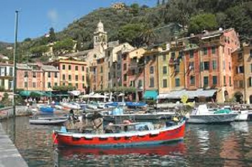 San Fruttuoso di Camogli, ormeggi gratuiti per le imbarcazioni elettriche