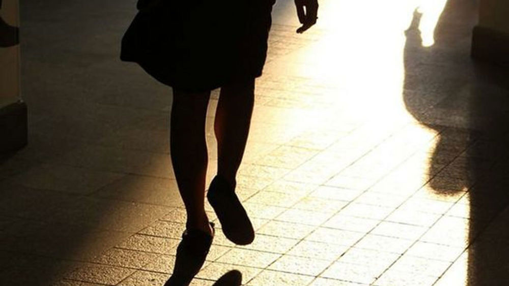 Ex moglie ed ex datrice di lavoro perseguitata: uomo arrestato per stalking