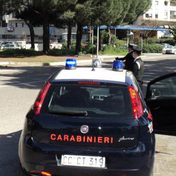 Diciottenne uccide il padre durante un lite,  poi chiama i carabinieri