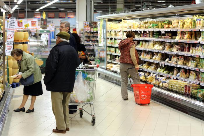 Inflazione: a febbraio 1,5%, al top da 4 anni