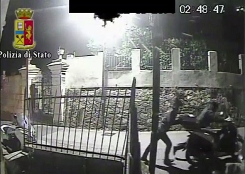 Oltre 400 scooter rubati in un anno: sgominata la banda delle 'Honda'