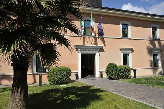 Investì il nuovo fidanzato della sua ex per gelosia, 32enne condannato a 9 mesi di carcere