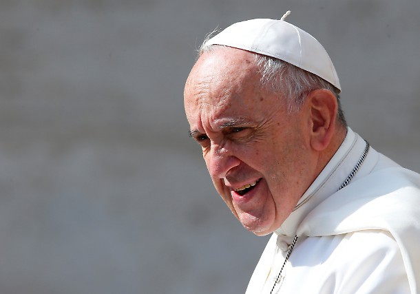 Papa Francesco alle istituzioni: 
