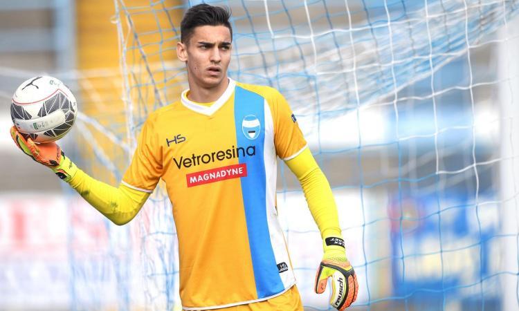 Sampdoria, per la porta spunta l'idea del prestito del gioiellino Meret dell'Udinese 