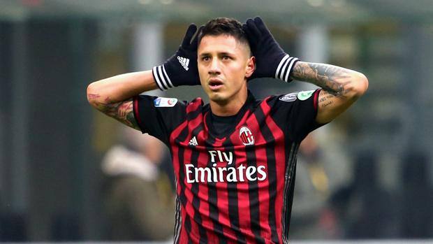 Genoa, Lapadula dice sì al trasferimento in maglia rossoblu ma l'Atalanta insiste