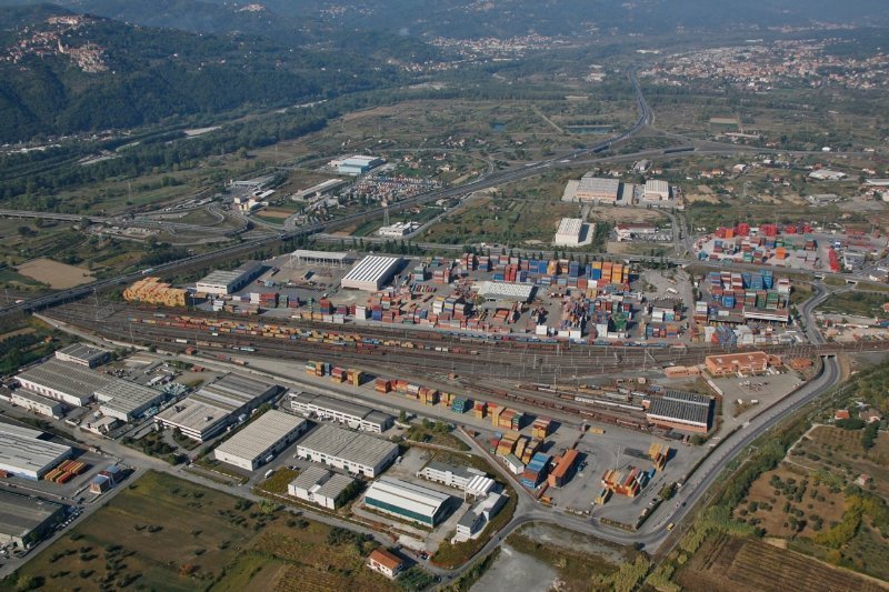 Logistica, Laghezza chiude la prima metà del 2017 con numeri record