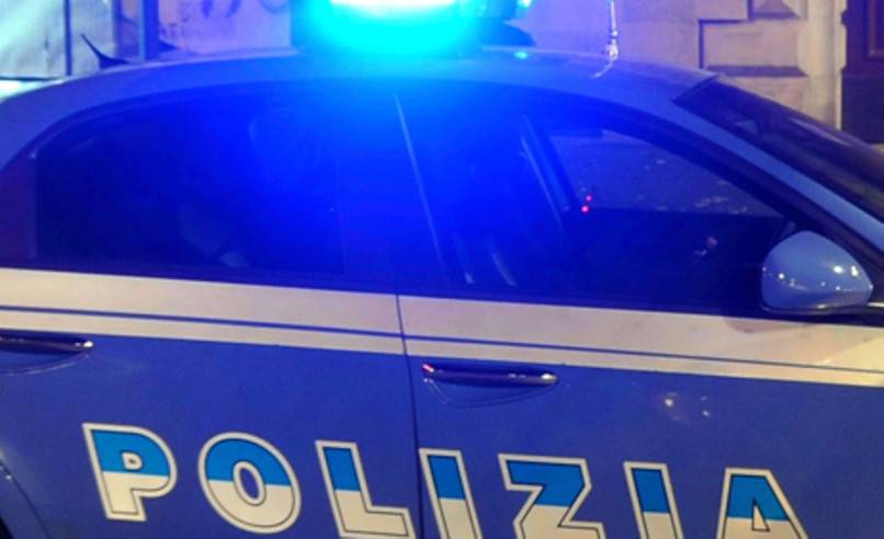 Genova, arrestati pusher marocchini con 15 chili di hashish e cocaina