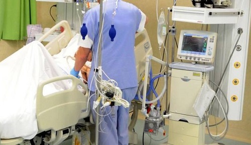 Nuovo caso di meningite, turista di 24 anni contrae il batterio