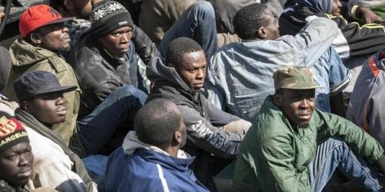 Migranti al via i trasferimenti dalle Gianchette al Parco Roja