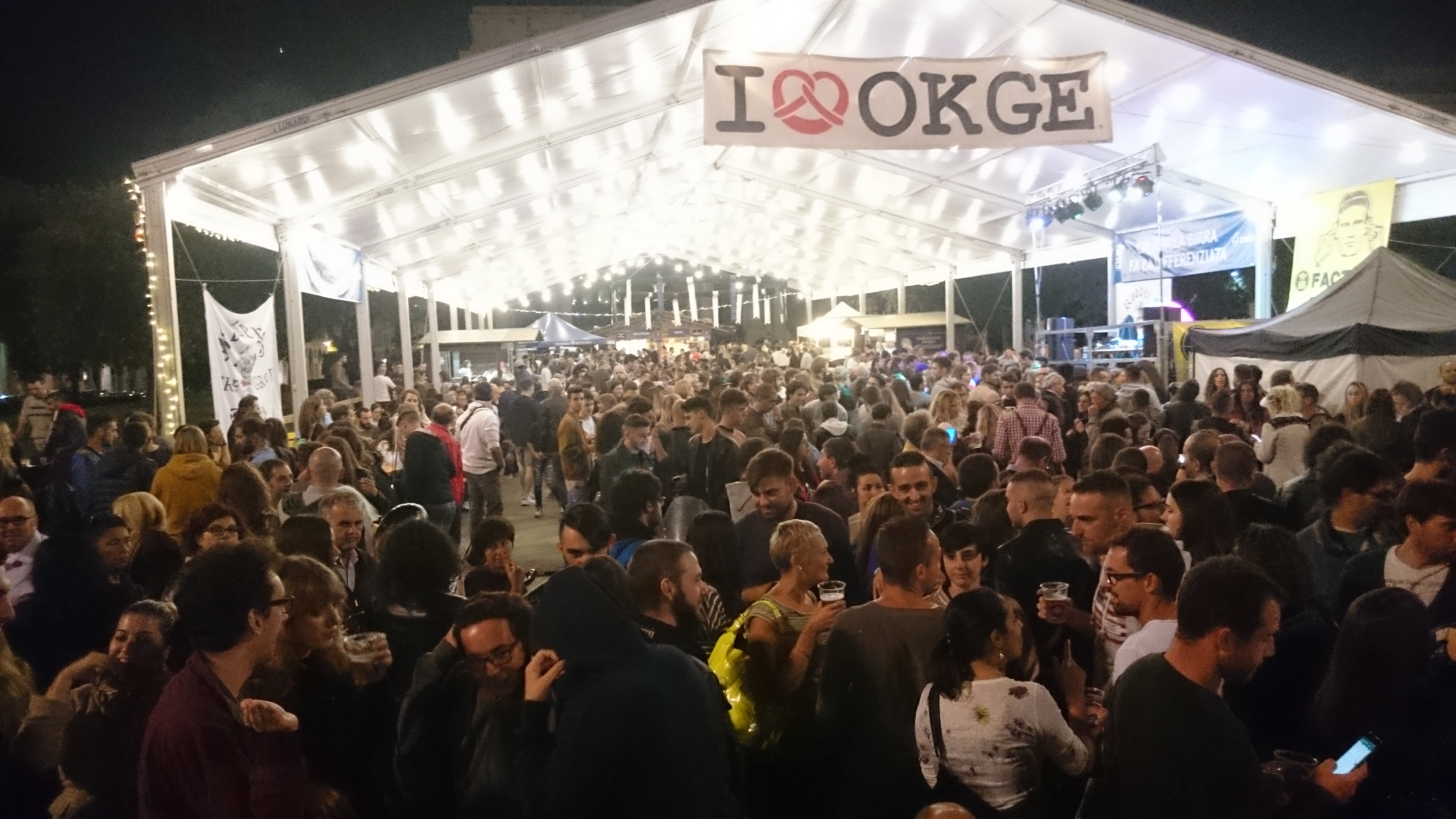 Oktoberfest chiude con 100mila visitatori: uno su quattro è arrivato da fuori Genova