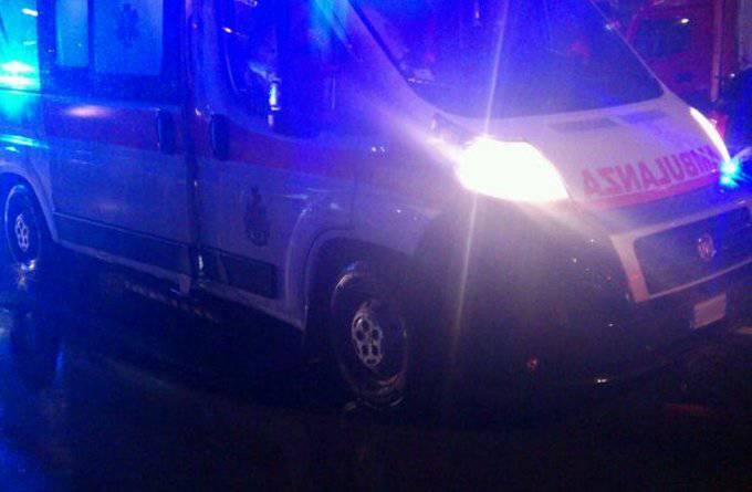 Si ribalta col trattore, agricoltore decapitato: morto un 43enne