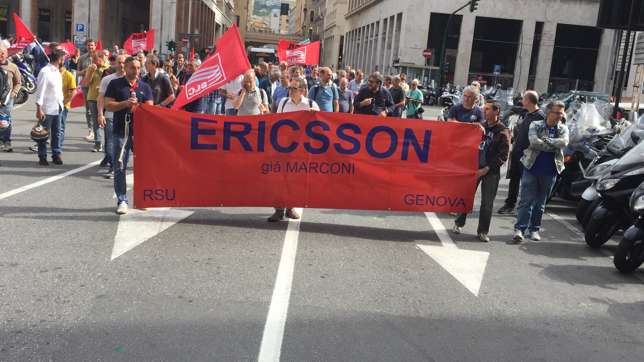 Ericsson, lunedì i sindacati incontrano istituzioni locali e Confindustria 
