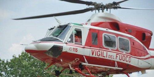 Anziana 88enne cade raccogliendo limoni: è grave